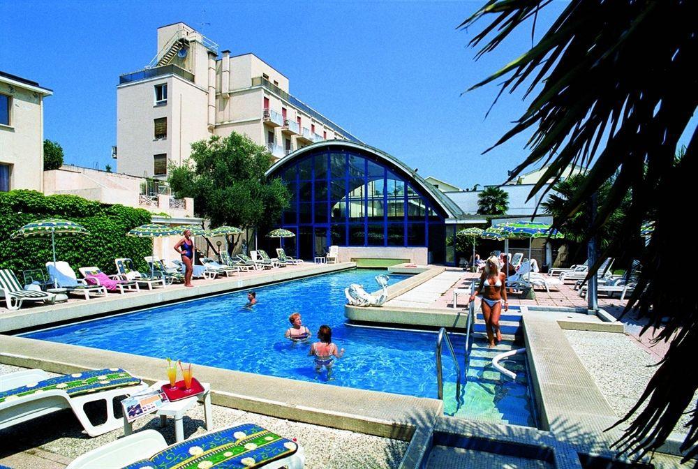 Hotel Terme Eden Abano Terme Exteriör bild