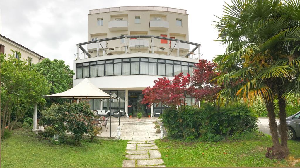 Hotel Terme Eden Abano Terme Exteriör bild